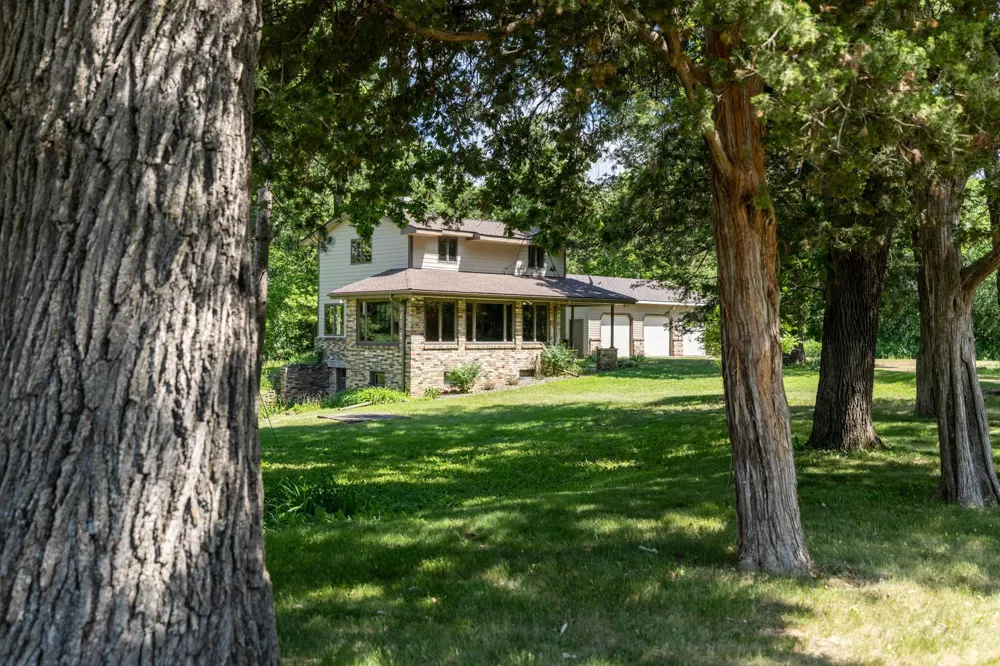 10023 Grey Cloud Island Drive S Saint Paul Park, MN 55071