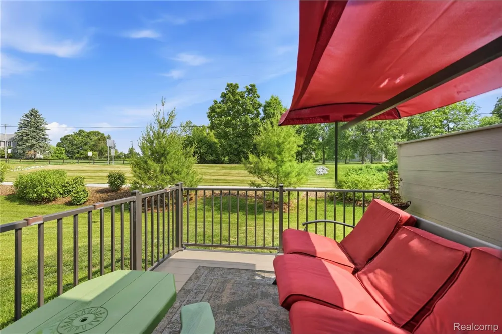 2401 Salt Springs Drive Saline Township, MI 48176