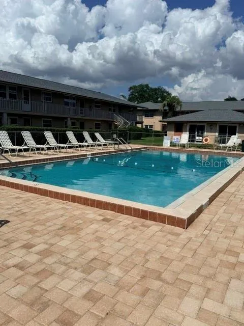 1100 E CAROLINE STREET #119 Tavares, FL 32778
