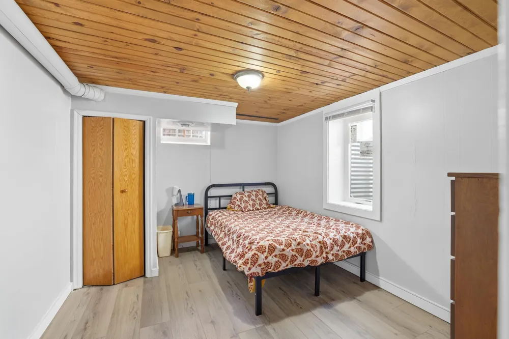 6925 Halifax Avenue Brooklyn Center, MN 55429