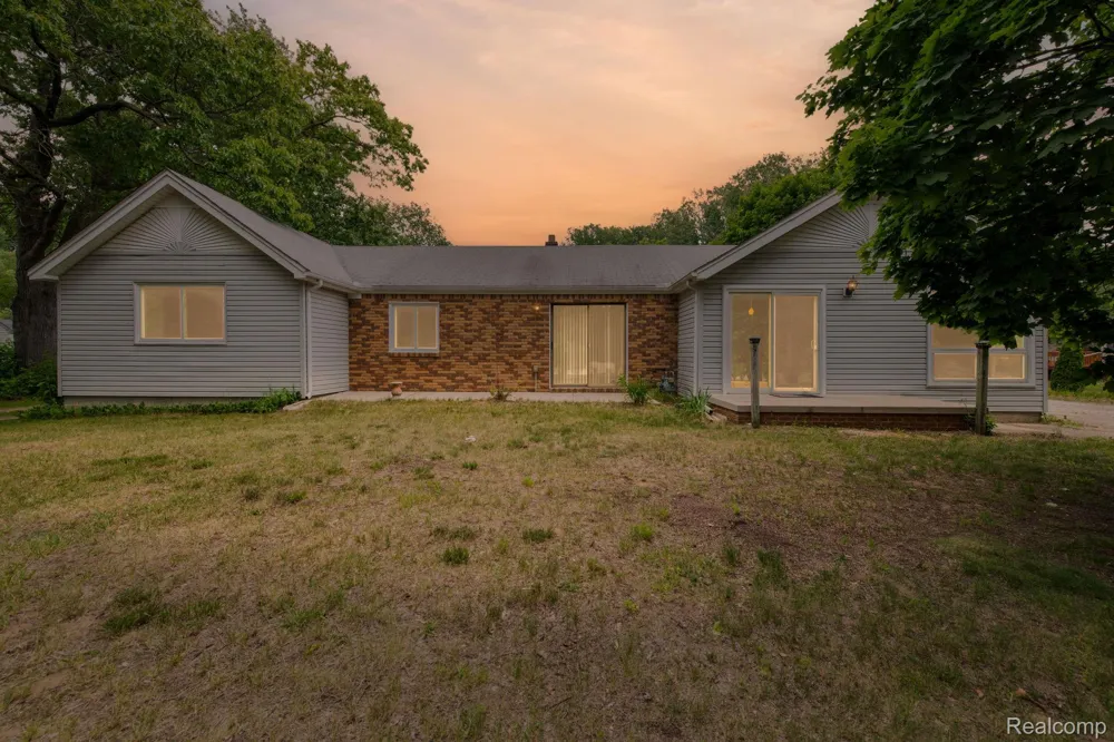 19227 Gudith Road Brownstown Charter Township, MI 48183