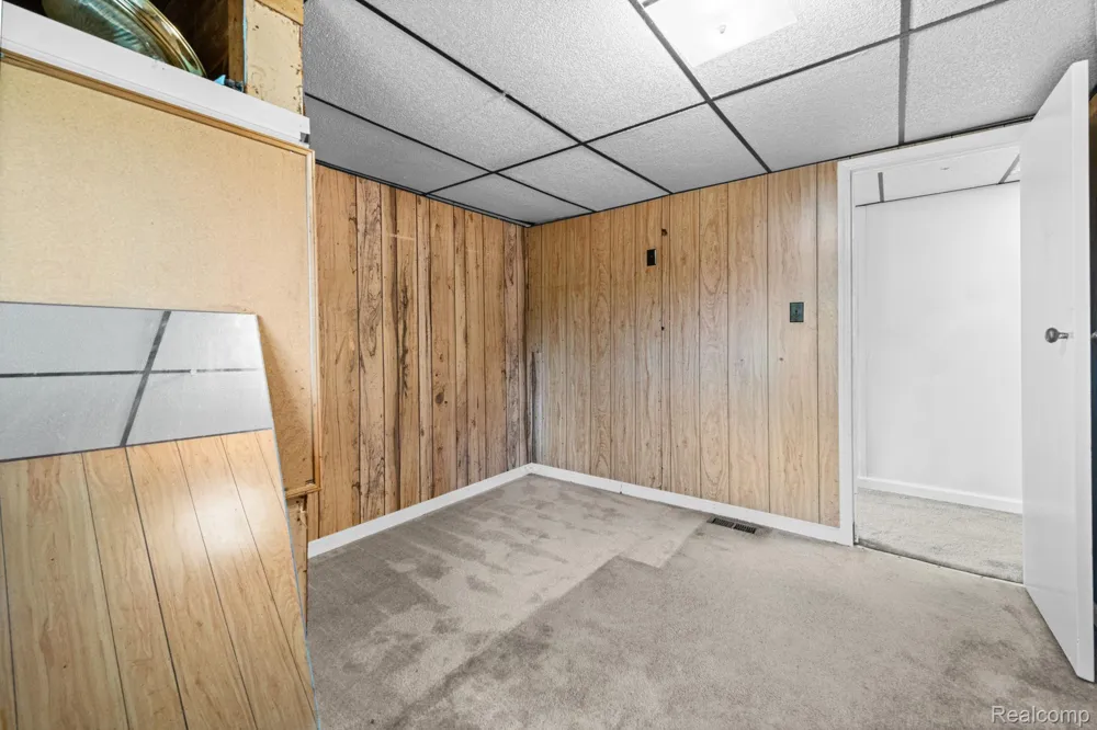 19227 Gudith Road Brownstown Charter Township, MI 48183