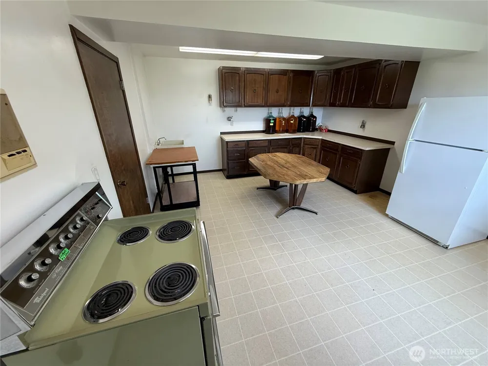 24 Valley View Drive Omak, WA 98841