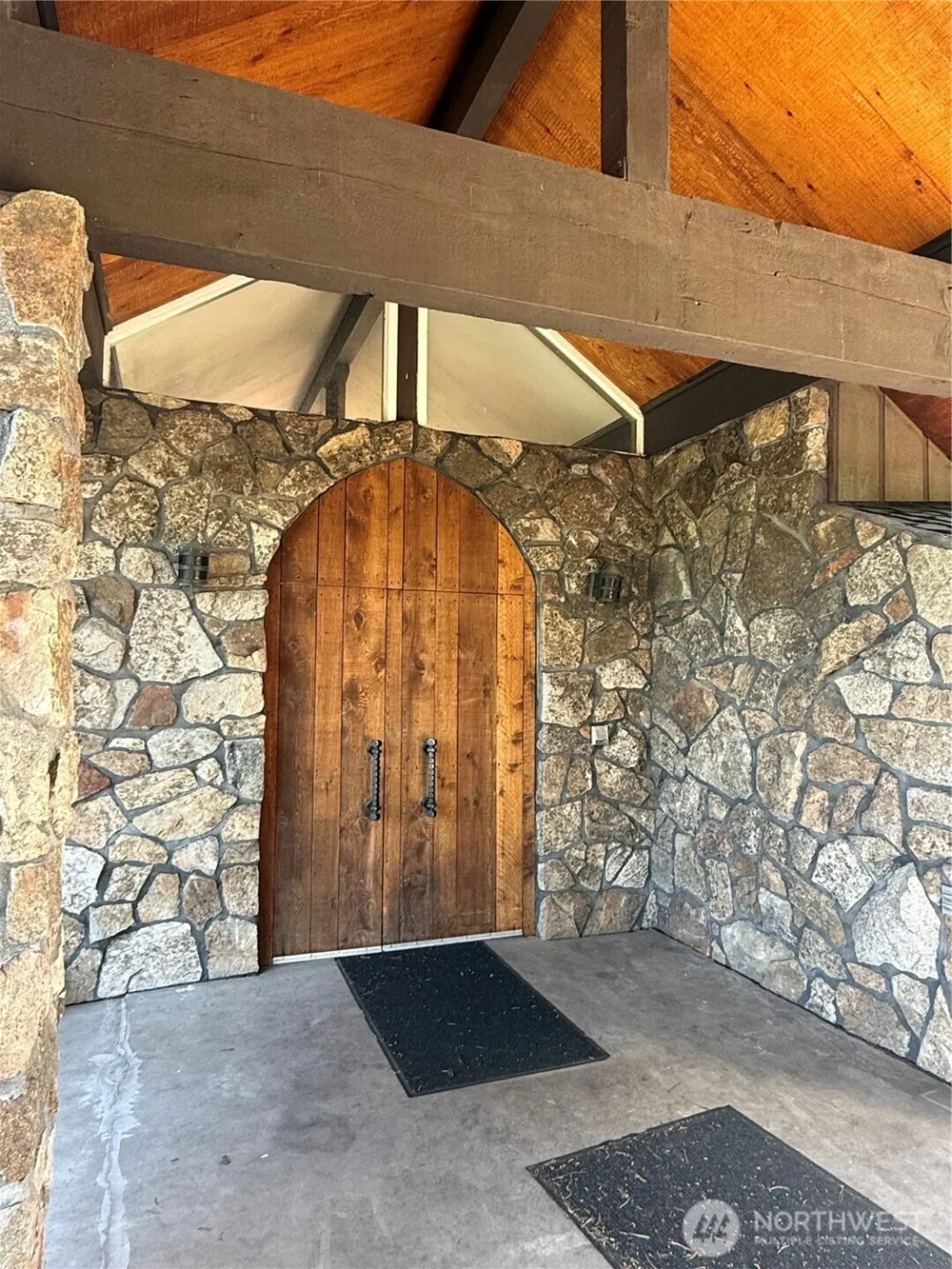 24 Valley View Drive Omak, WA 98841