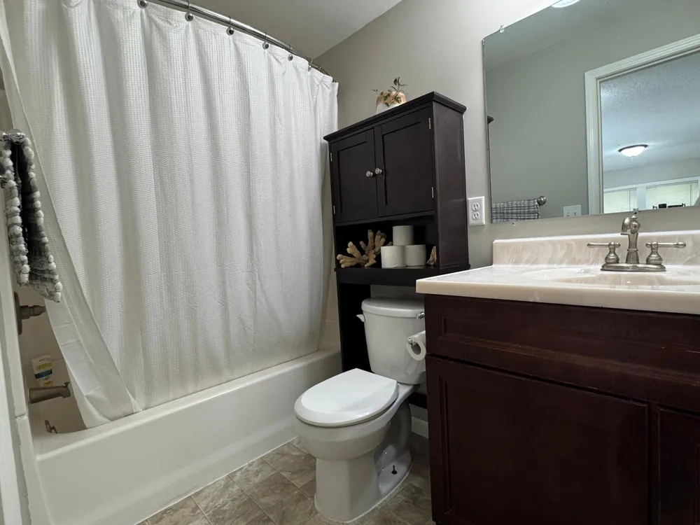 404 Elk Street NW Warroad, MN 56763