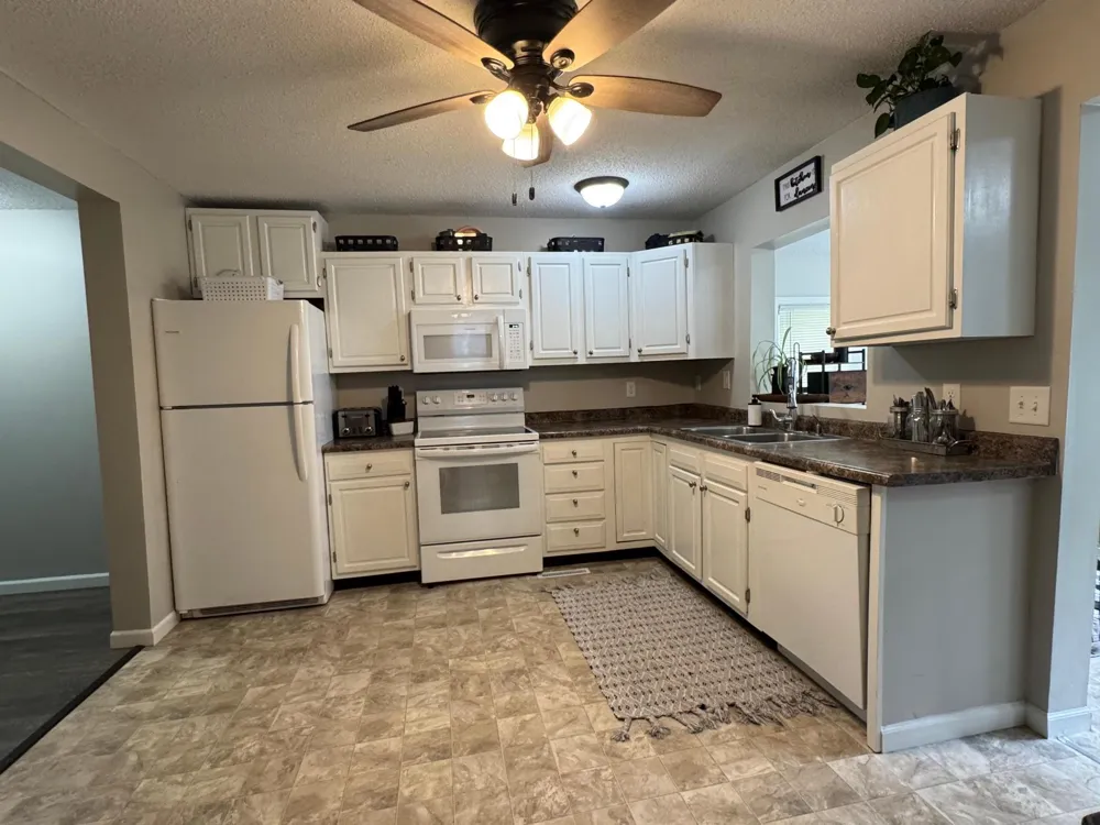 404 Elk Street NW Warroad, MN 56763