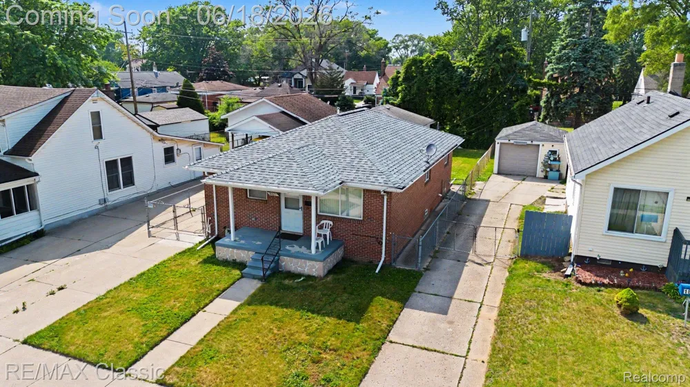 18825 Hanna Street Melvindale City, MI 48122