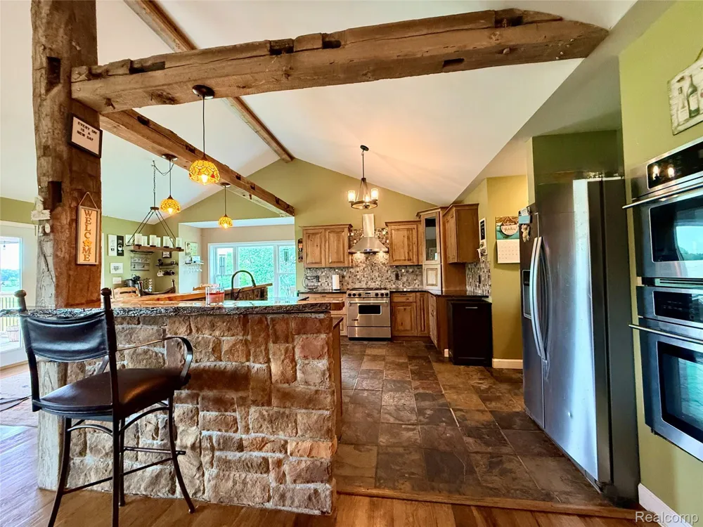 2543 Greenwood Road Lapeer Township, MI 48446