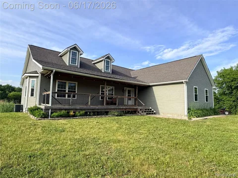2543 Greenwood Road
