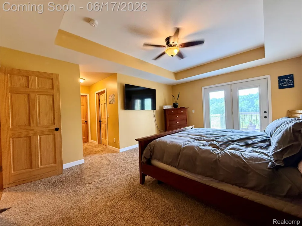 2543 Greenwood Road Lapeer Township, MI 48446