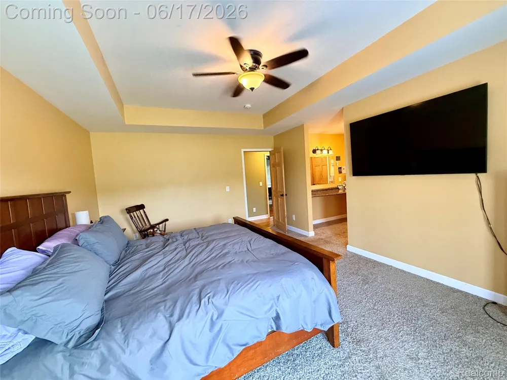 2543 Greenwood Road Lapeer Township, MI 48446