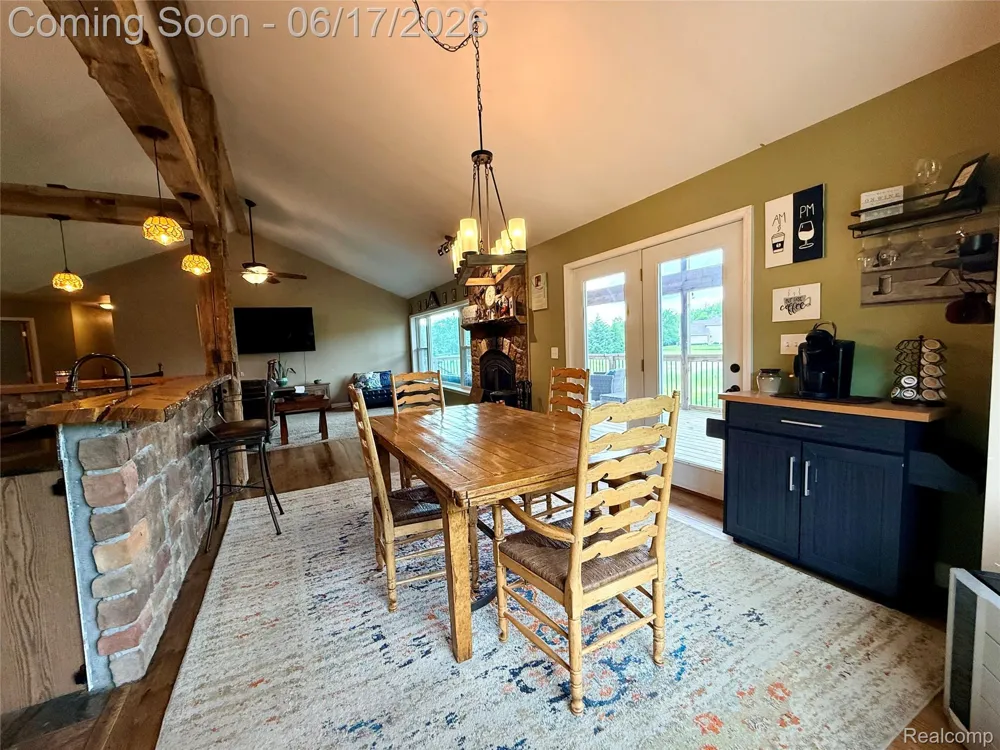 2543 Greenwood Road Lapeer Township, MI 48446