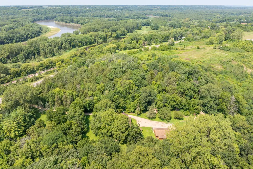 775 Ottawa Road Le Sueur, MN 56058