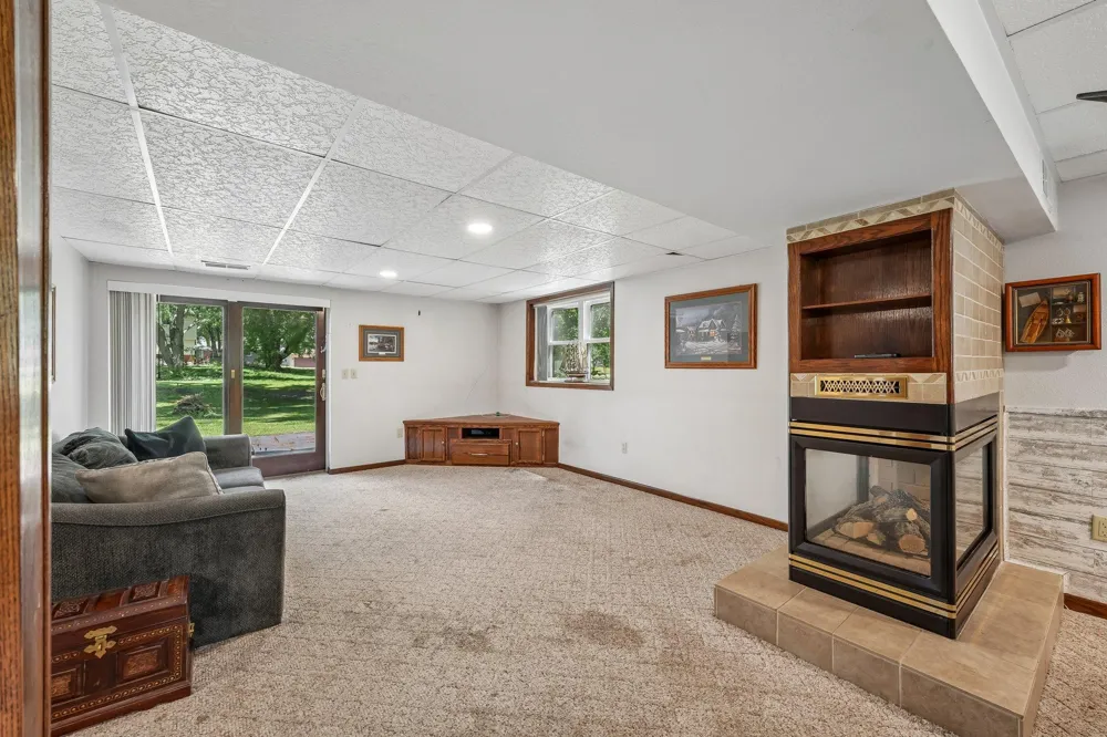 118 4th Avenue NE Lonsdale, MN 55046