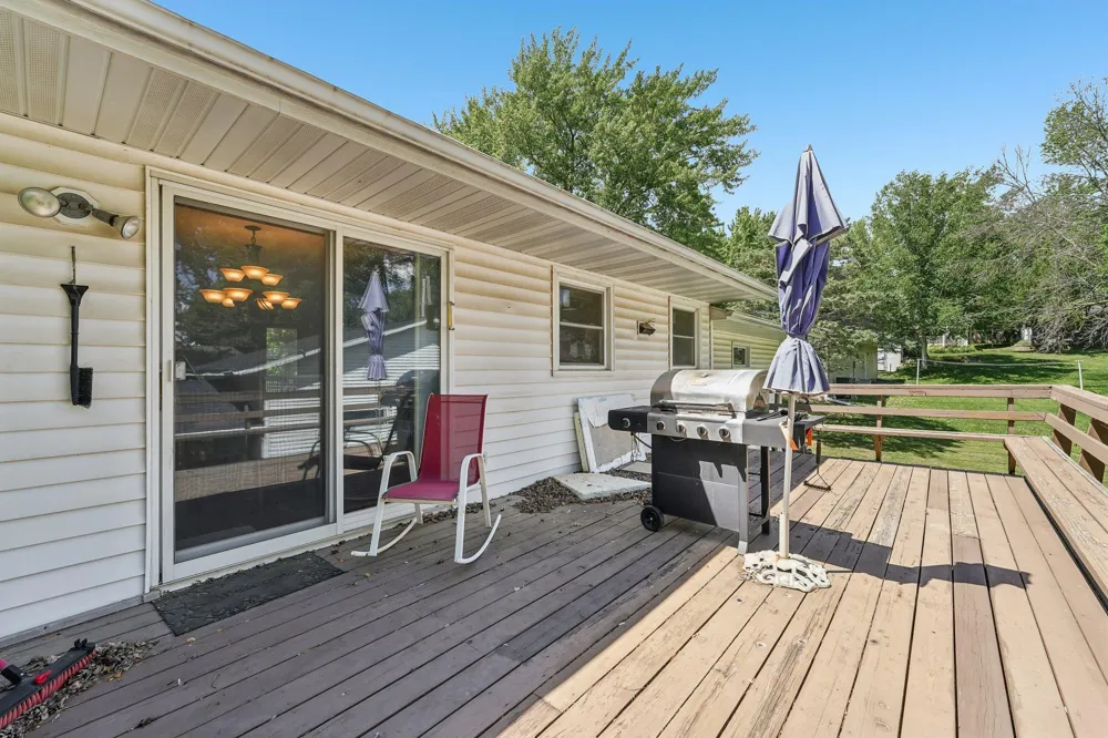 118 4th Avenue NE Lonsdale, MN 55046