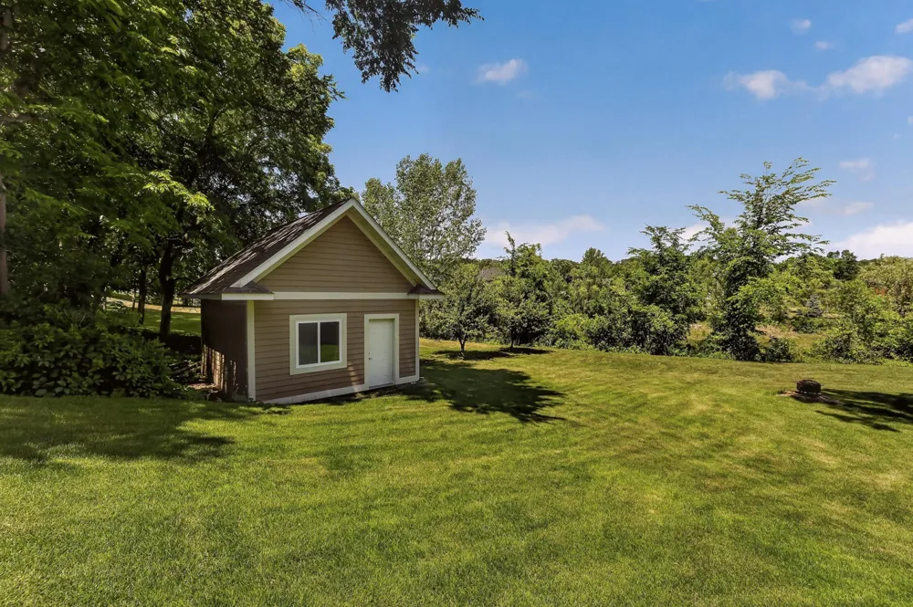 570 River Park Road SE Oronoco, MN 55960