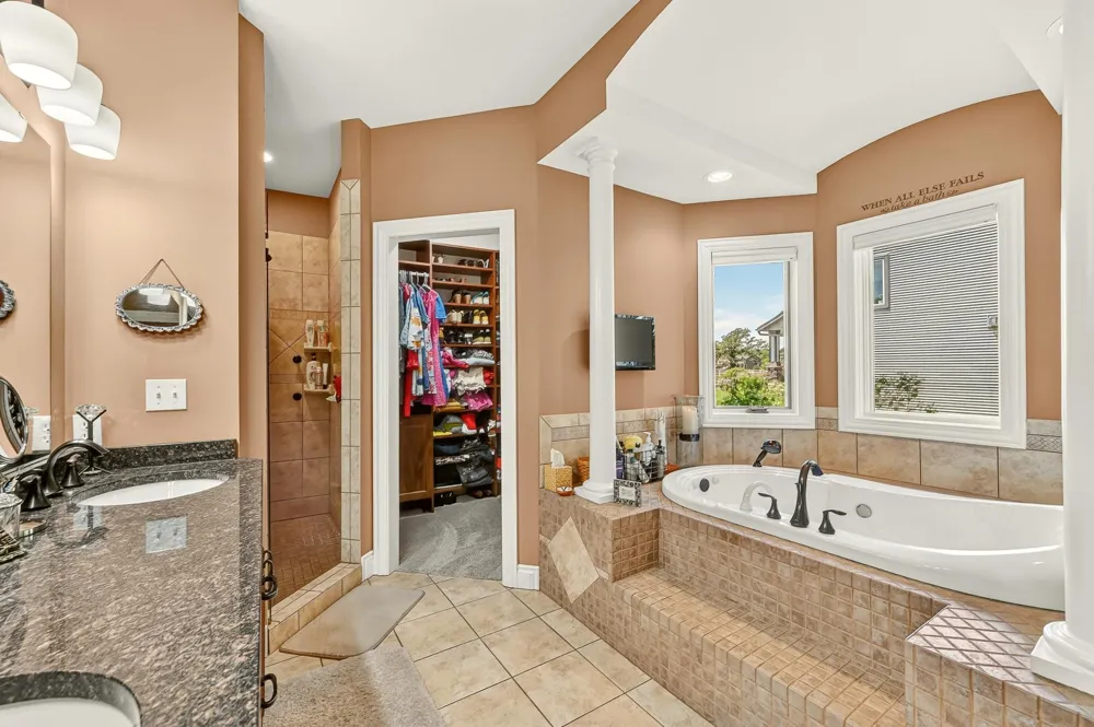 570 River Park Road SE Oronoco, MN 55960
