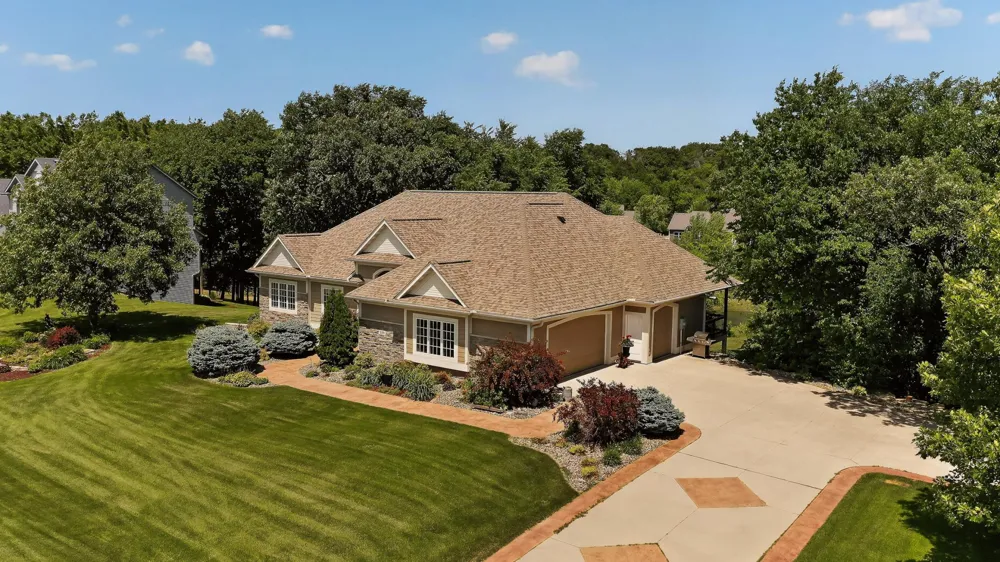 570 River Park Road SE Oronoco, MN 55960