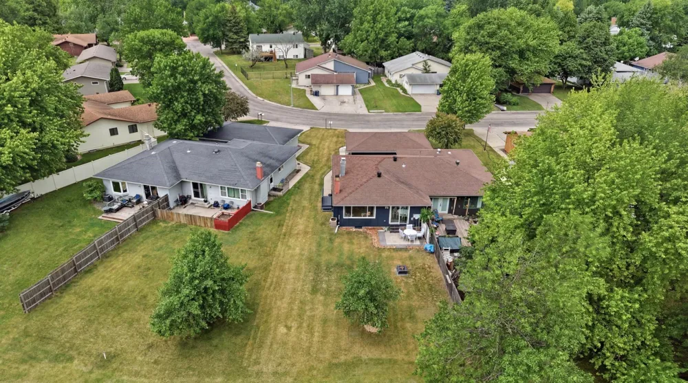 2328 Country Club Parkway Moorhead, MN 56560