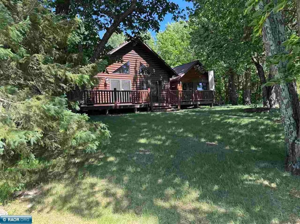 7359 Oak Narrows Shore Cook, MN 55723