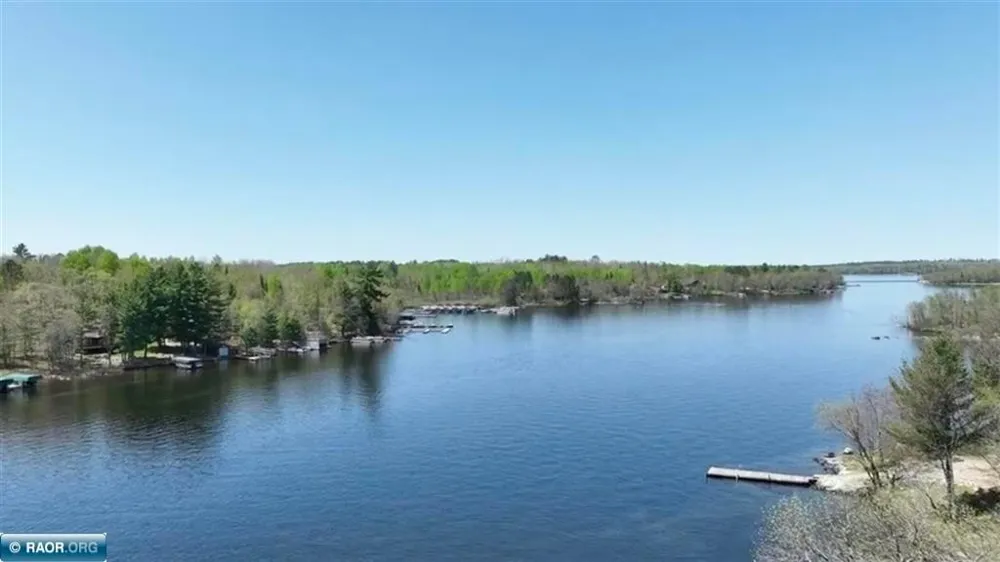 7359 Oak Narrows Shore Cook, MN 55723