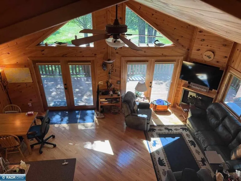 7359 Oak Narrows Shore Cook, MN 55723