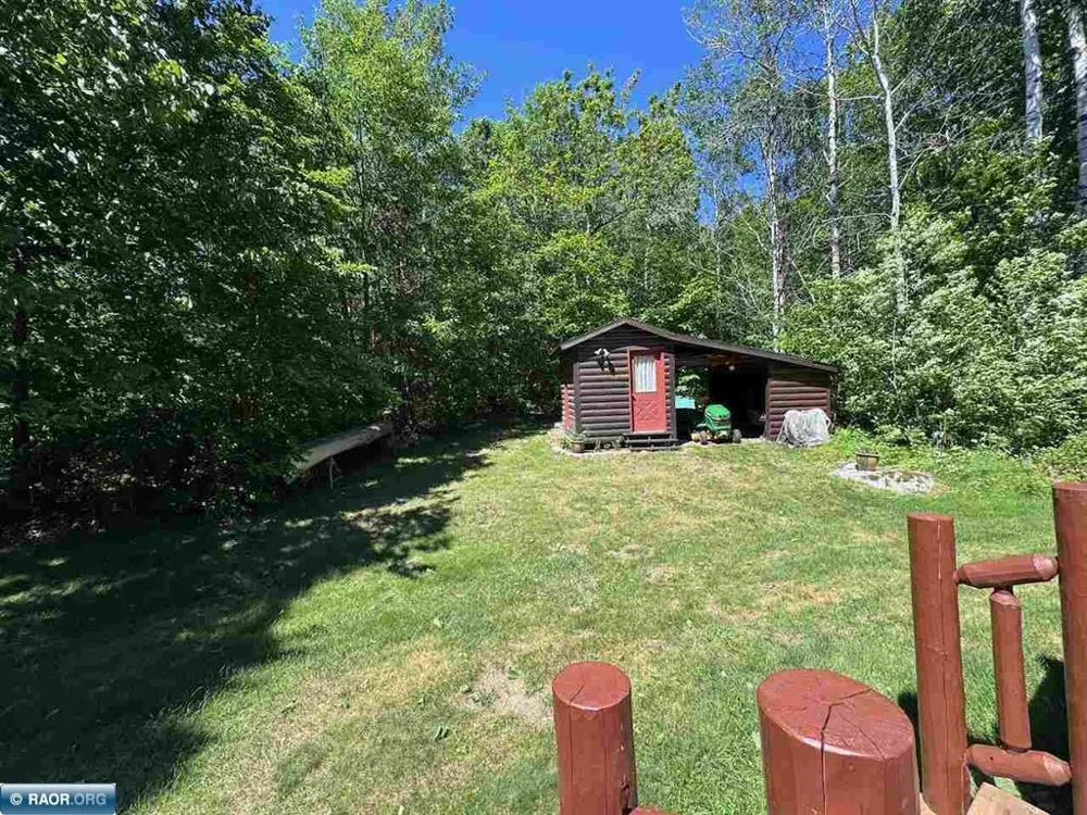 7359 Oak Narrows Shore Cook, MN 55723