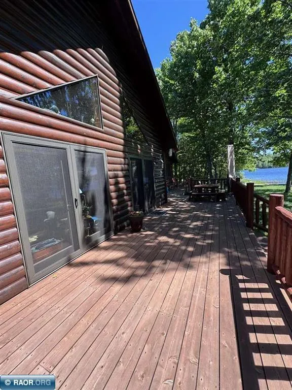 7359 Oak Narrows Shore Cook, MN 55723