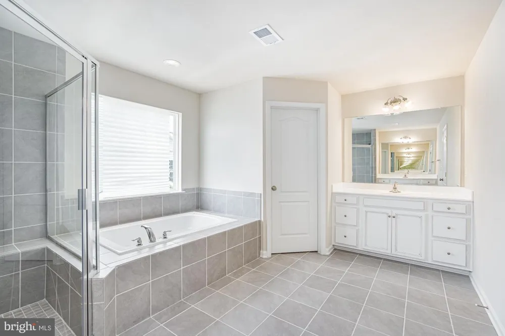 298 NORLAND KNOLL DRIVE Stephenson, VA 22656