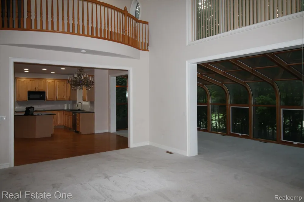 3417 Hidden Oaks Lane West Bloomfield Charter Township, MI 48324