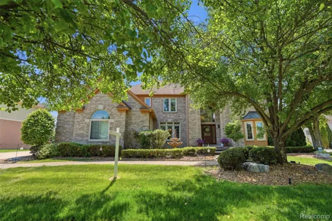 2935 Ivy Hill Drive