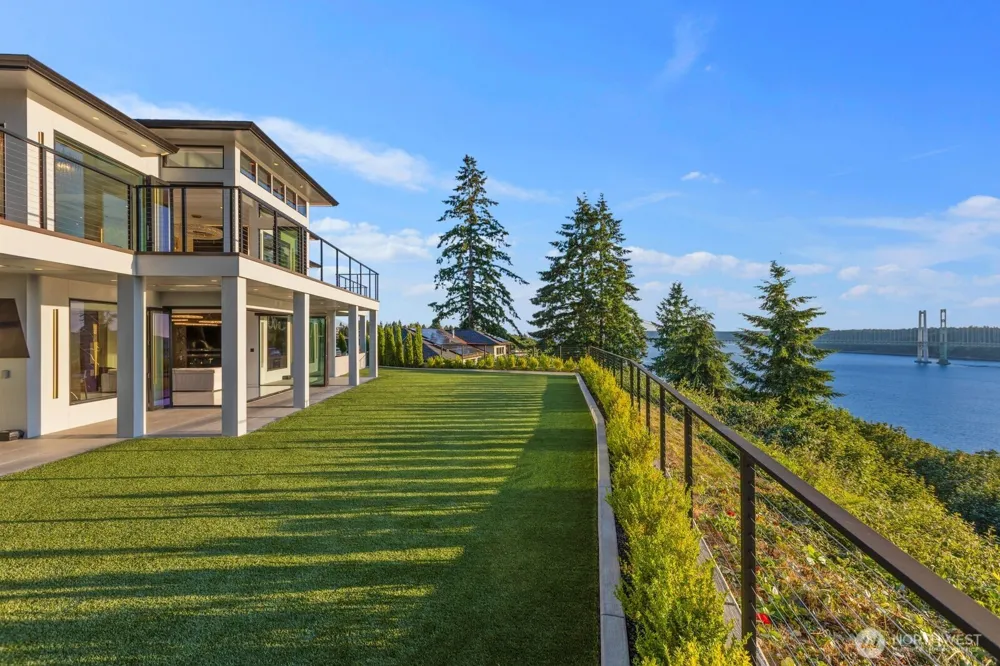 3024 Vista View Drive Tacoma, WA 98407