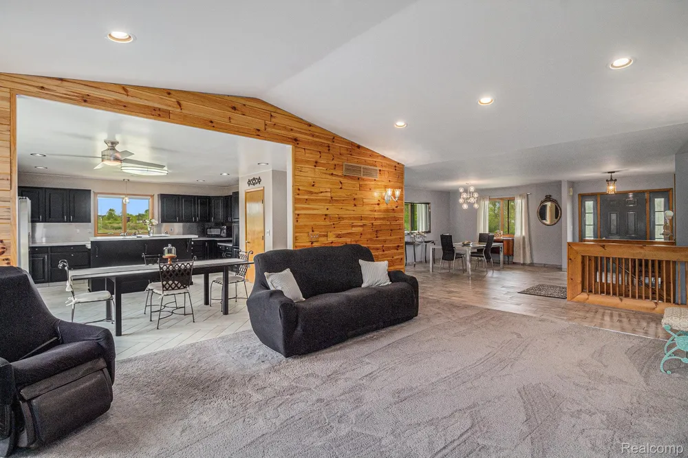 7031 Munsell Road Iosco Township, MI 48843