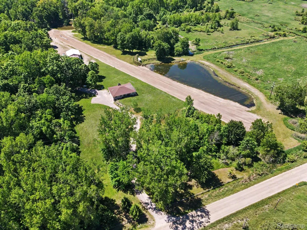7031 Munsell Road Iosco Township, MI 48843