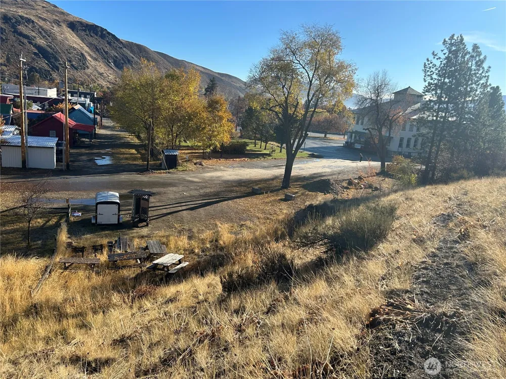 136 Johnson Street Twisp, WA 98856