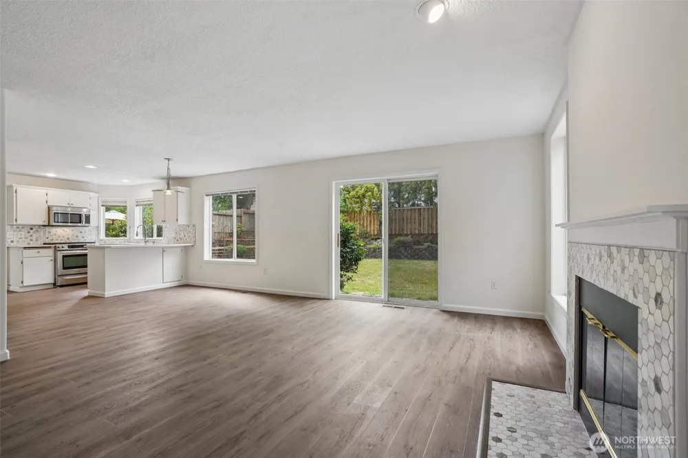 2111 NW Willow Drive Camas, WA 98607
