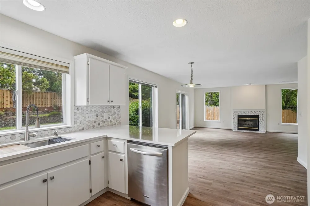 2111 NW Willow Drive Camas, WA 98607