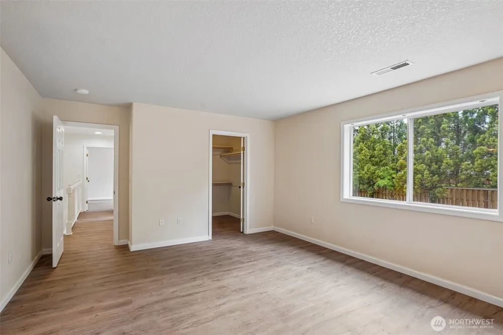 2111 NW Willow Drive Camas, WA 98607