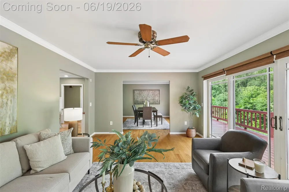 9787 York Woods Drive York Charter Township, MI 48176