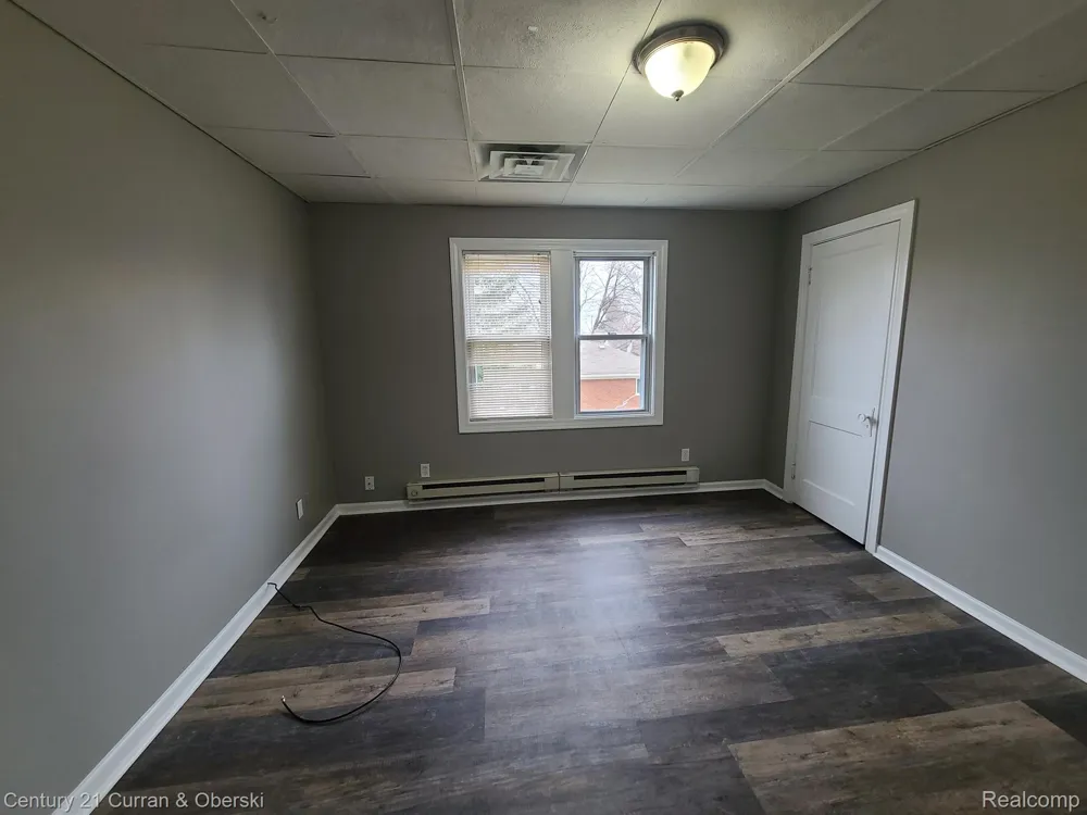 1374 HANFORD #2 AVENUE Lincoln Park City, MI 48146