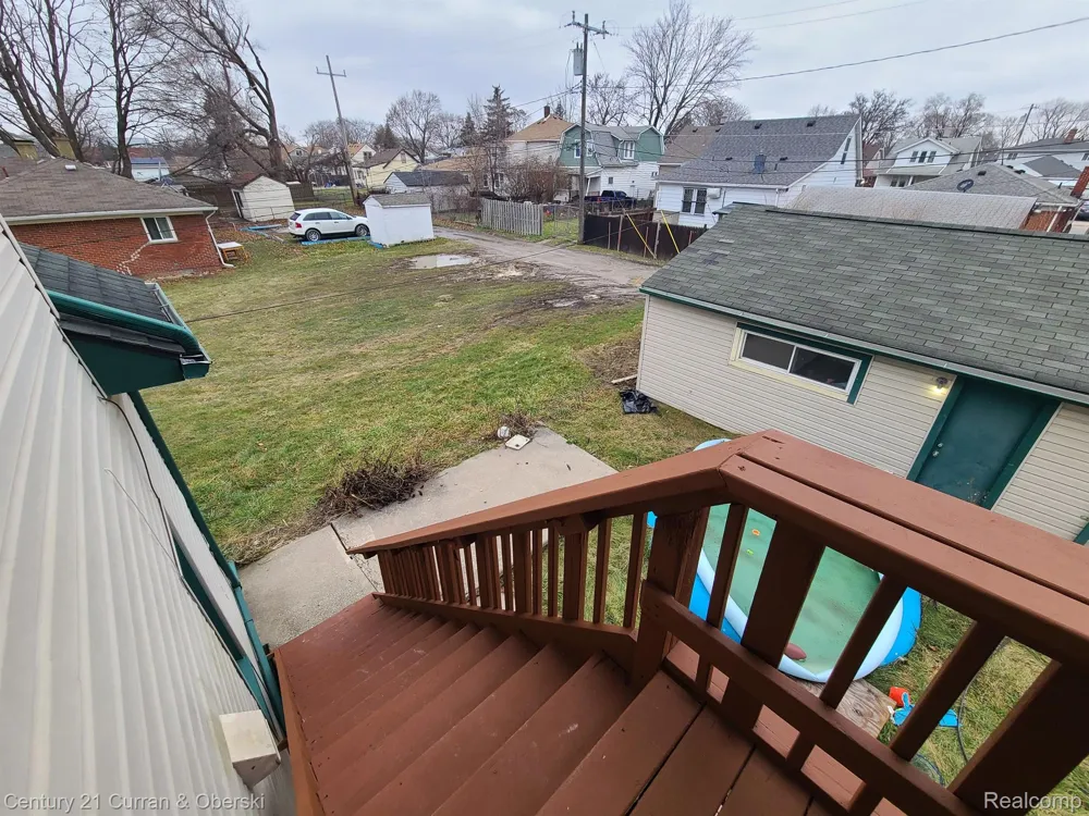 1374 HANFORD #2 AVENUE Lincoln Park City, MI 48146