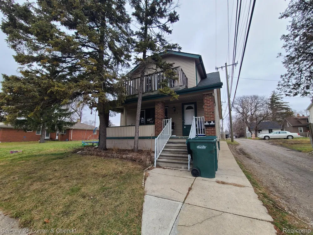 1374 HANFORD #2 AVENUE Lincoln Park City, MI 48146