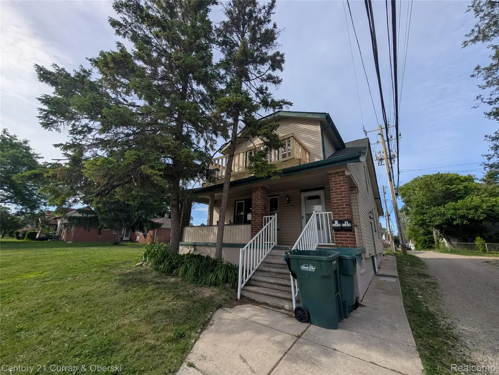 1374 HANFORD #2 AVENUE Lincoln Park City, MI 48146