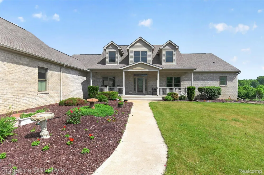 12700 Shaffer Road Springfield Charter Township, MI 48350