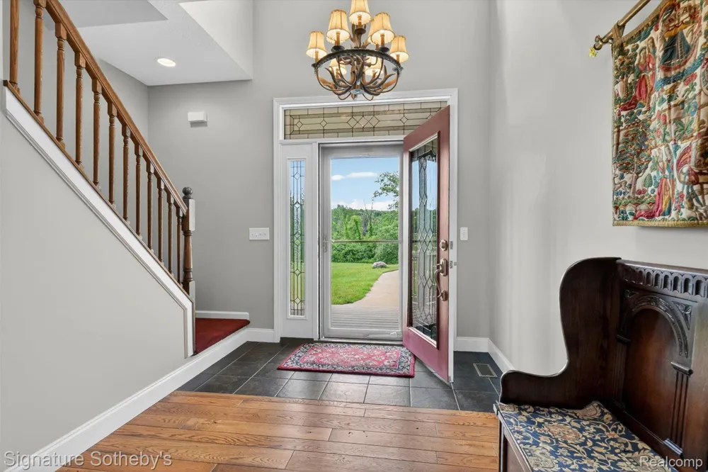 12700 Shaffer Road Springfield Charter Township, MI 48350