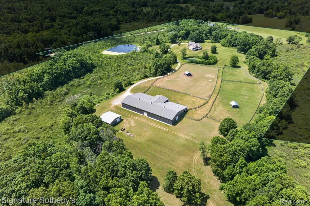 12700 Shaffer Road Springfield Charter Township, MI 48350