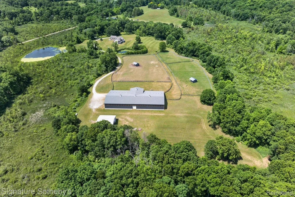 12700 Shaffer Road Springfield Charter Township, MI 48350
