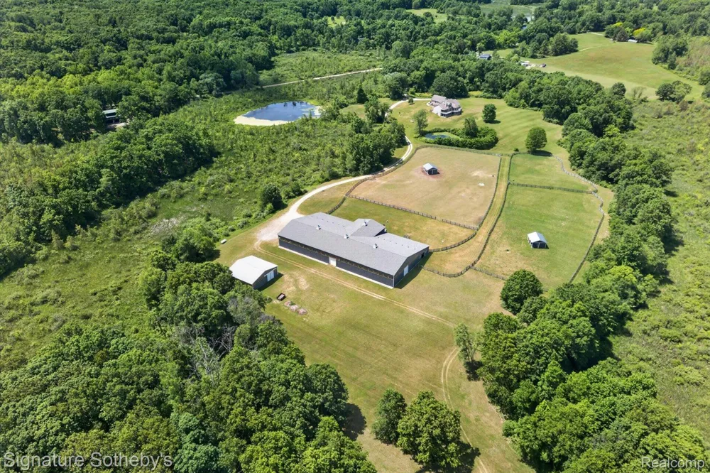 12700 Shaffer Road Springfield Charter Township, MI 48350