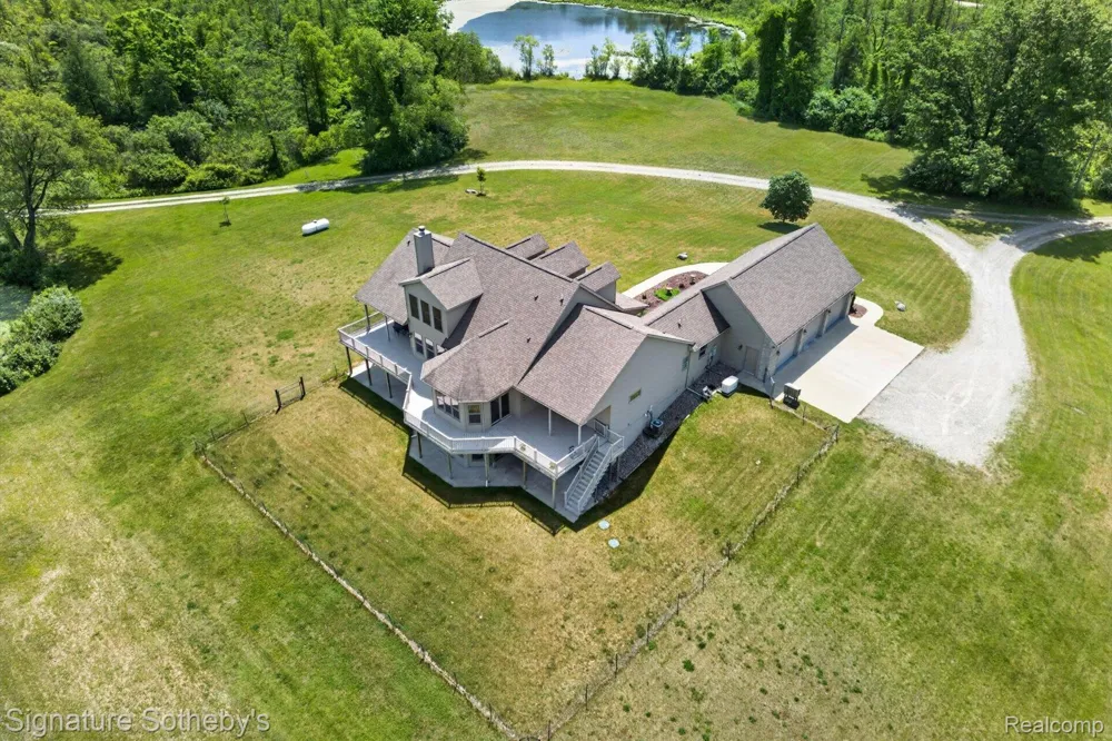 12700 Shaffer Road Springfield Charter Township, MI 48350