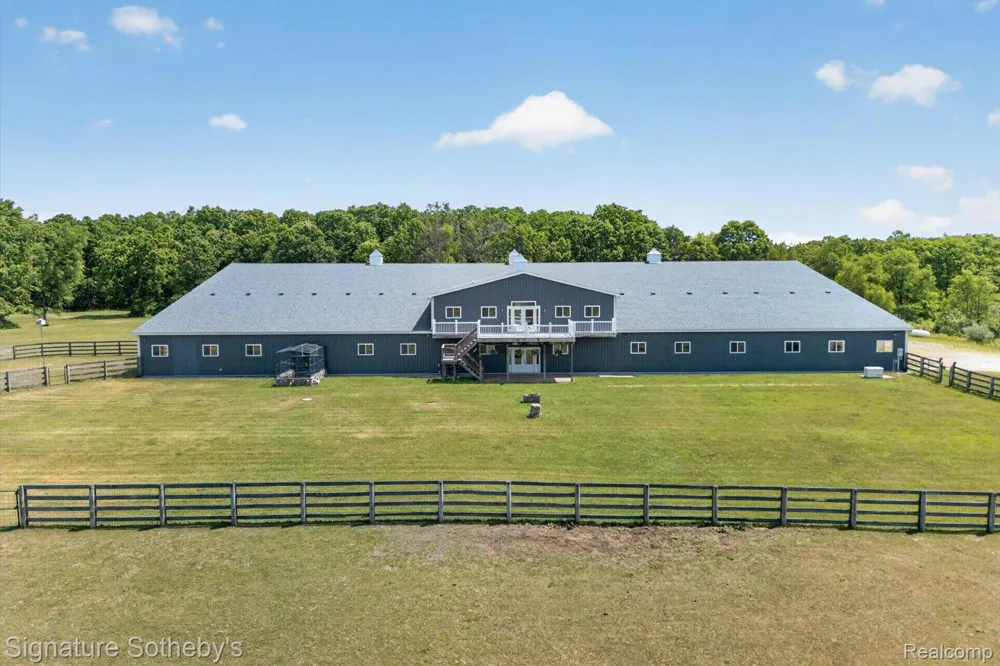 12700 Shaffer Road Springfield Charter Township, MI 48350